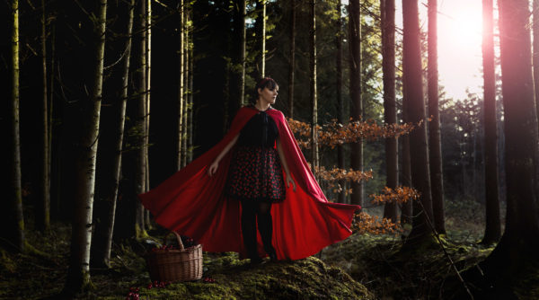 Cape - Chaperon rouge - Chloé Guyot couturière